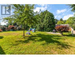 14 BLOSDALE CRESCENT - 41
