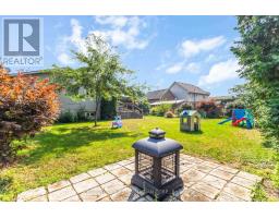 14 BLOSDALE CRESCENT - 42