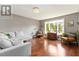 14 BLOSDALE CRESCENT - 8