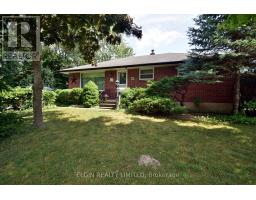 83 CHURCHILL CRESCENT - 1