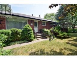 83 CHURCHILL CRESCENT - 2