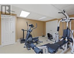 95 HIGHLAND WOODS COURT - 39