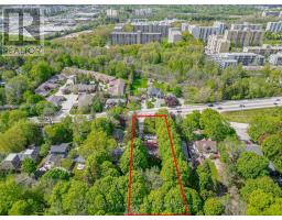 420 RIVERSIDE DRIVE - 35
