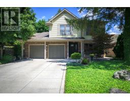 19 SPENCER CRESCENT - 1
