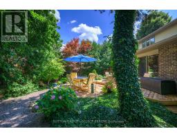 19 SPENCER CRESCENT - 11