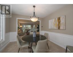 19 SPENCER CRESCENT - 21