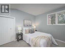19 SPENCER CRESCENT - 37