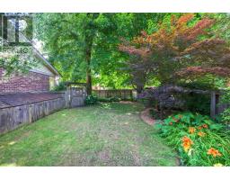 19 SPENCER CRESCENT - 5