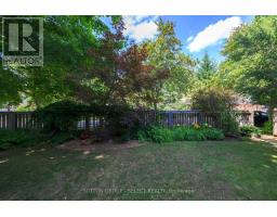 19 SPENCER CRESCENT - 7