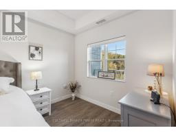 305 - 100 THE PROMENADE - 20