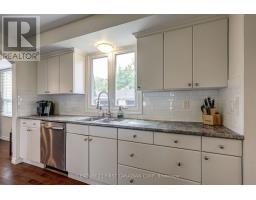 116 DOWNING CRESCENT - 21