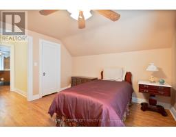 132 MARIA STREET - 21