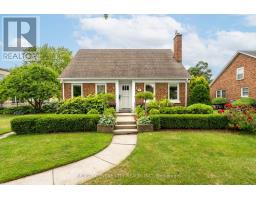 132 MARIA STREET - 3