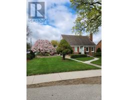 132 MARIA STREET - 32