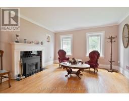 132 MARIA STREET - 5