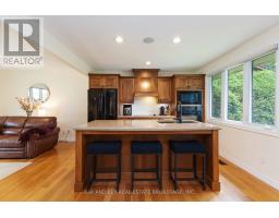 717 GRIFFITH STREET - 16