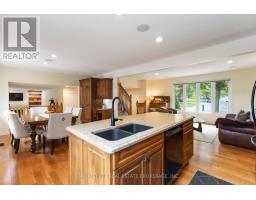 717 GRIFFITH STREET - 19