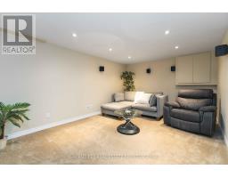 717 GRIFFITH STREET - 31