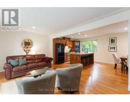 717 GRIFFITH STREET - 7