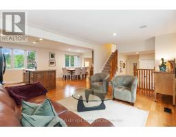 717 GRIFFITH STREET - 9