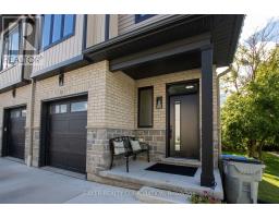 30 - 601 LIONS PARK DRIVE - 4