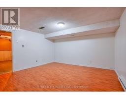 25 - 45 GATEWOOD PLACE - 16