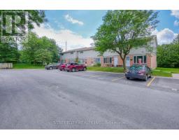 25 - 45 GATEWOOD PLACE - 19