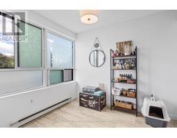 212 - 600 GRENFELL DRIVE - 20