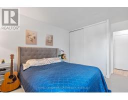 212 - 600 GRENFELL DRIVE - 32