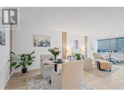 212 - 600 GRENFELL DRIVE - 9