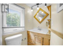 55 CLIFTONVALE AVENUE - 18