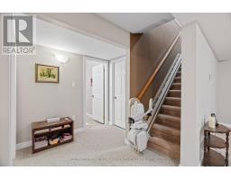 6 SHADOW LANE - 27