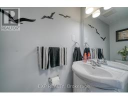 186 - 230 CLARKE ROAD N - 13