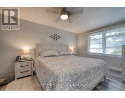 186 - 230 CLARKE ROAD N - 20