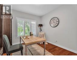 129 CHAMBERS AVENUE - 16