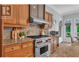 129 CHAMBERS AVENUE - 24