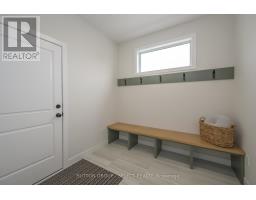 138 HARVEST LANE - 18
