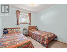 195 QUEEN STREET - 18