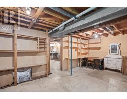 195 QUEEN STREET - 27