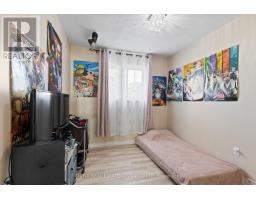 16 - 700 OSGOODE DRIVE - 22