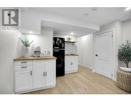3450 PAULPEEL AVENUE - 40