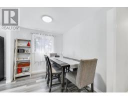 82 LACEY CRESCENT - 10