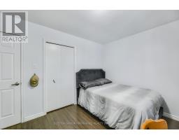 82 LACEY CRESCENT - 20