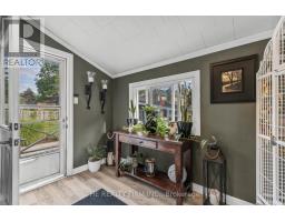 40 MARY STREET E - 17
