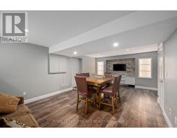 592 DARCY DRIVE - 6