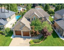 56 FIELDSTONE CRESCENT S - 2