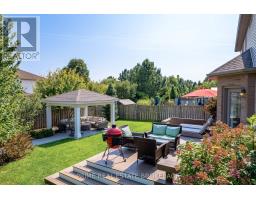 56 FIELDSTONE CRESCENT S - 41