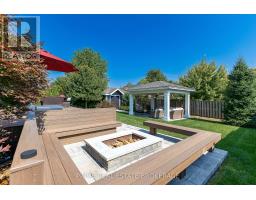 56 FIELDSTONE CRESCENT S - 42