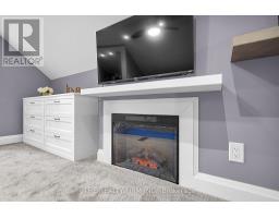 31 BRISCOE STREET W - 24