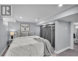31 BRISCOE STREET W - 33